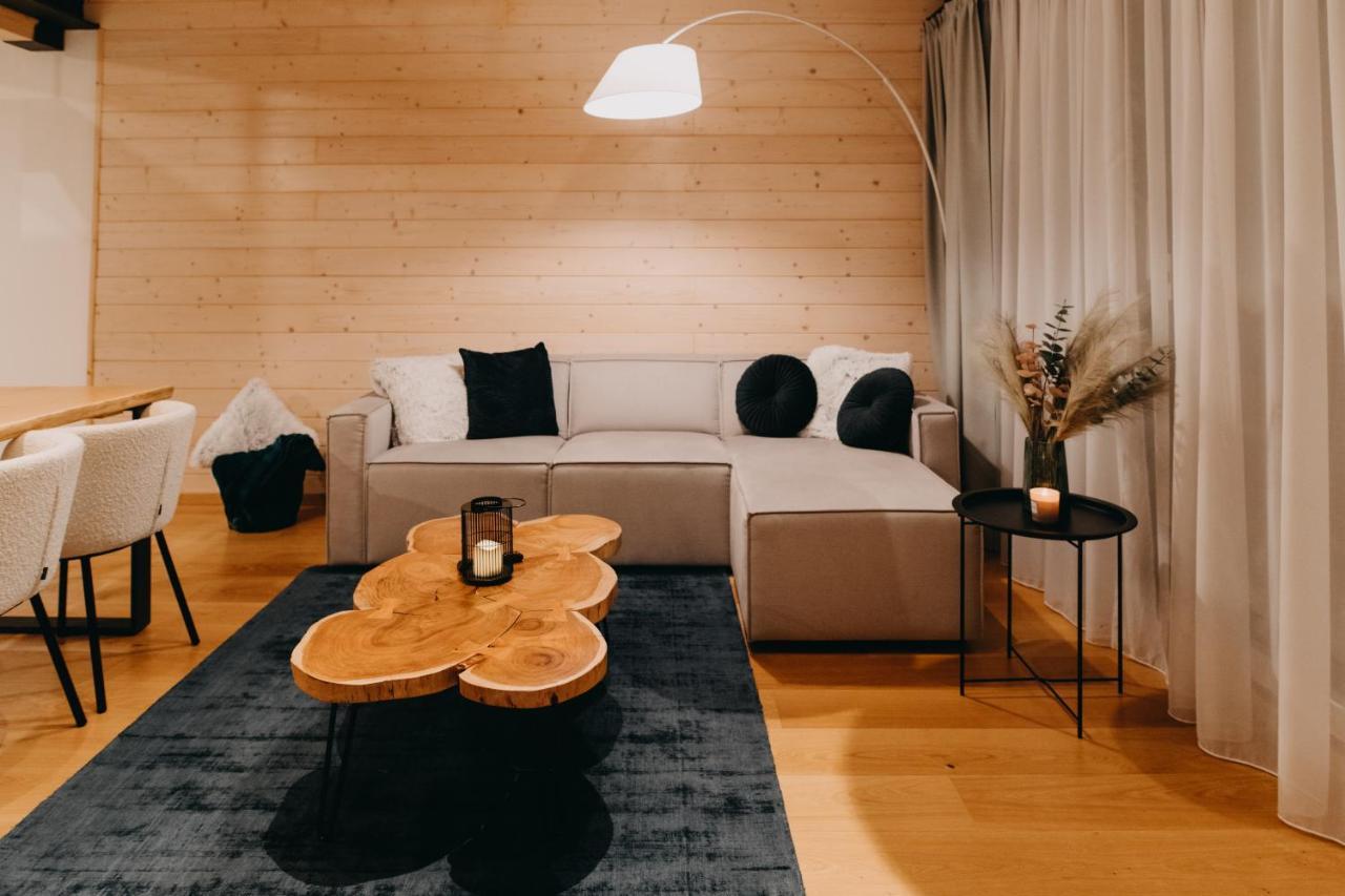 Skri Chalets ลิฟตอฟสกีมิคูลาช ภายนอก รูปภาพ