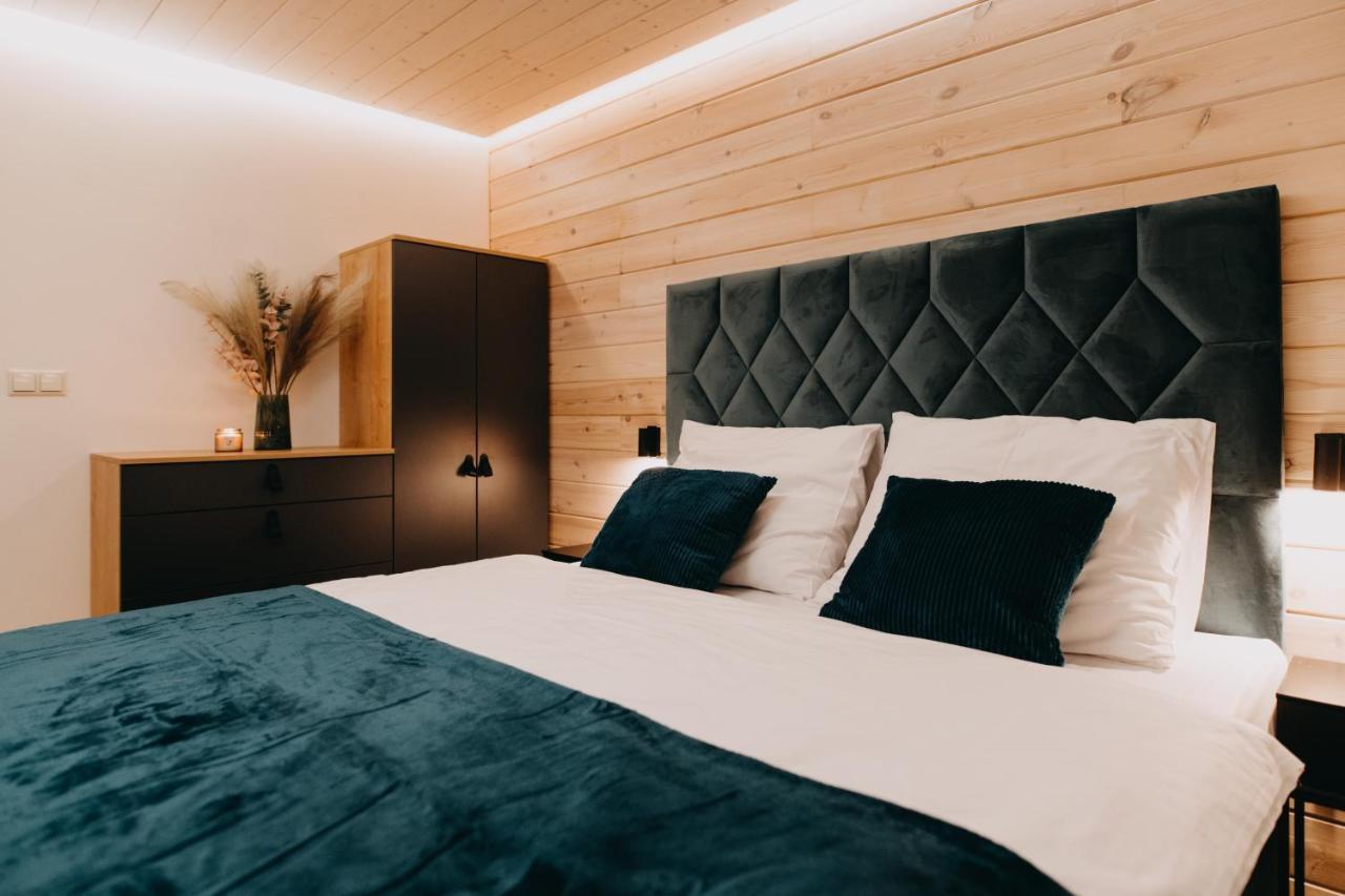 Skri Chalets ลิฟตอฟสกีมิคูลาช ภายนอก รูปภาพ