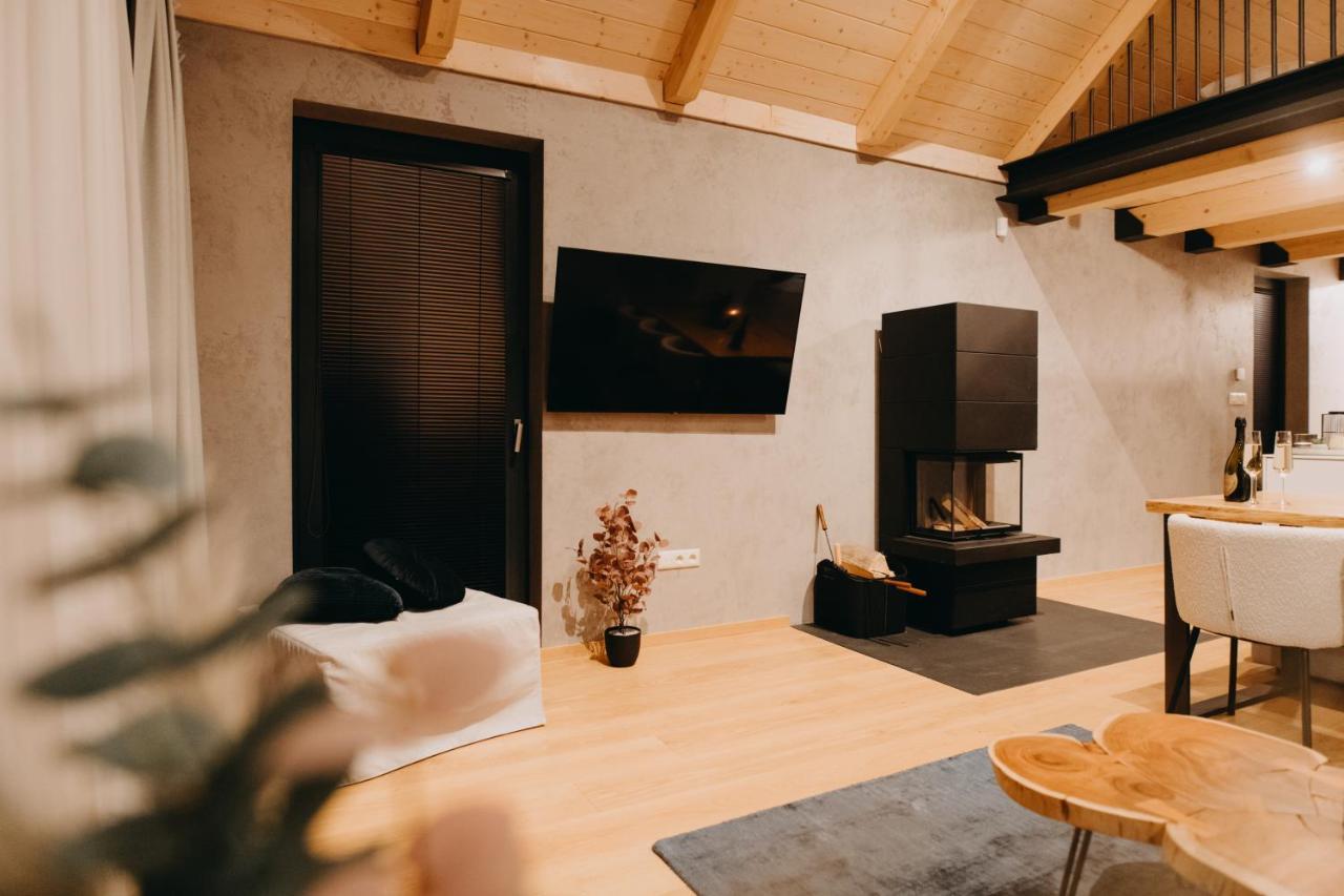 Skri Chalets ลิฟตอฟสกีมิคูลาช ภายนอก รูปภาพ