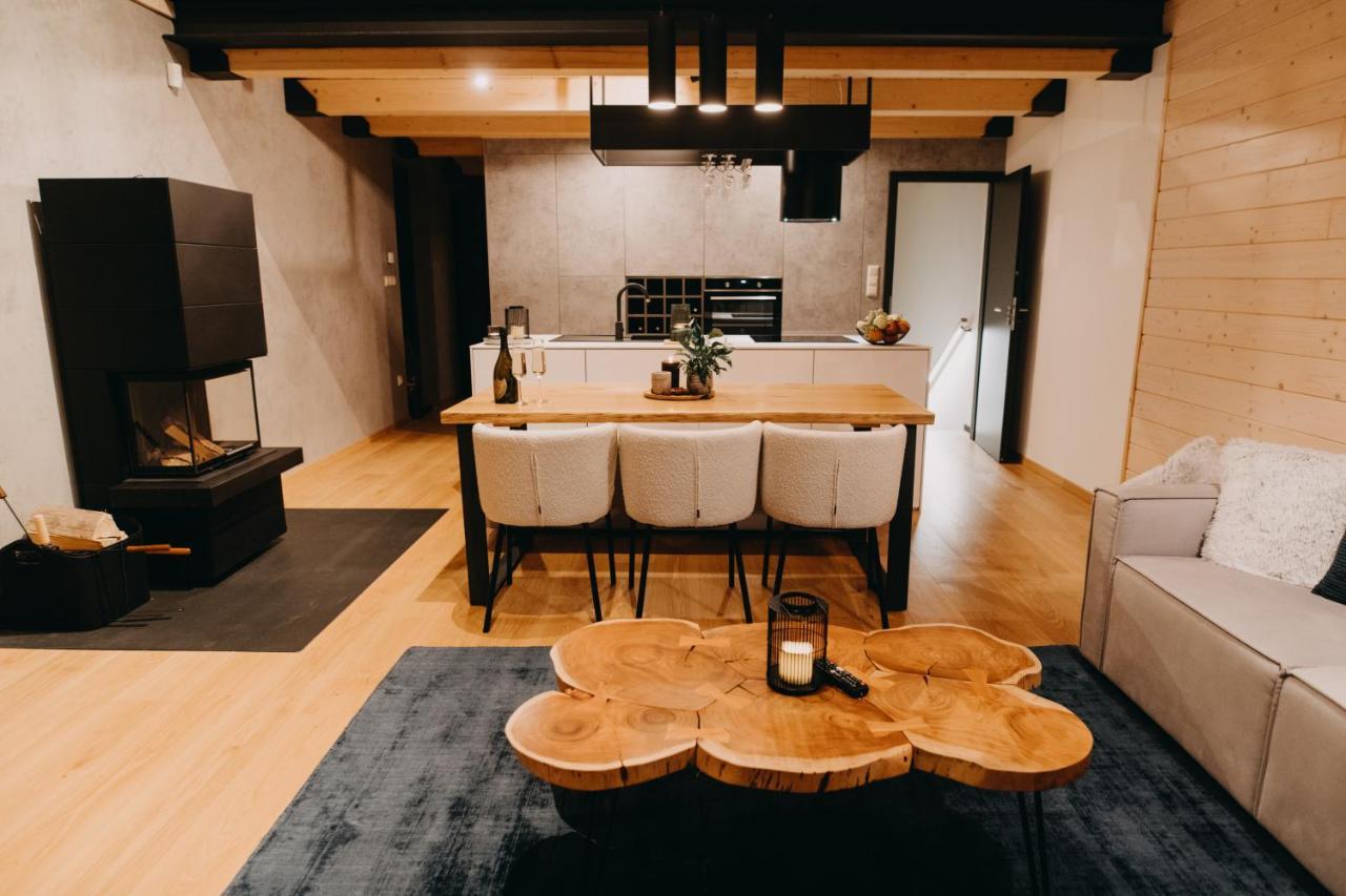 Skri Chalets ลิฟตอฟสกีมิคูลาช ภายนอก รูปภาพ