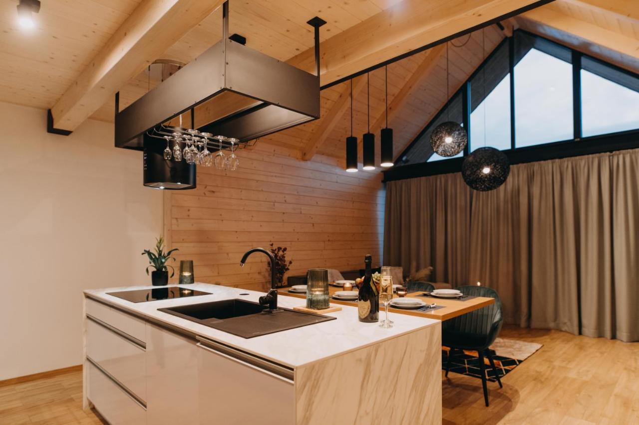 Skri Chalets ลิฟตอฟสกีมิคูลาช ภายนอก รูปภาพ