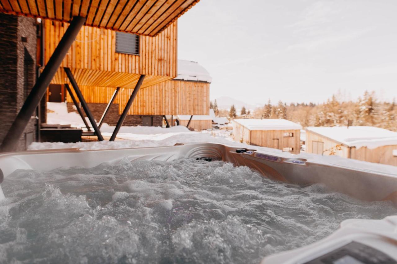 Skri Chalets ลิฟตอฟสกีมิคูลาช ภายนอก รูปภาพ