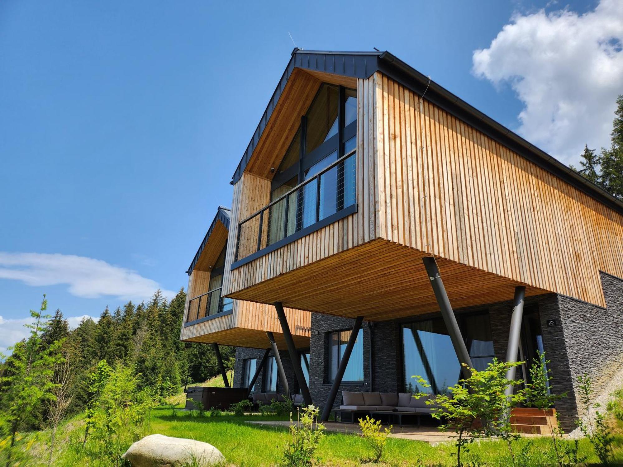 Skri Chalets ลิฟตอฟสกีมิคูลาช ภายนอก รูปภาพ